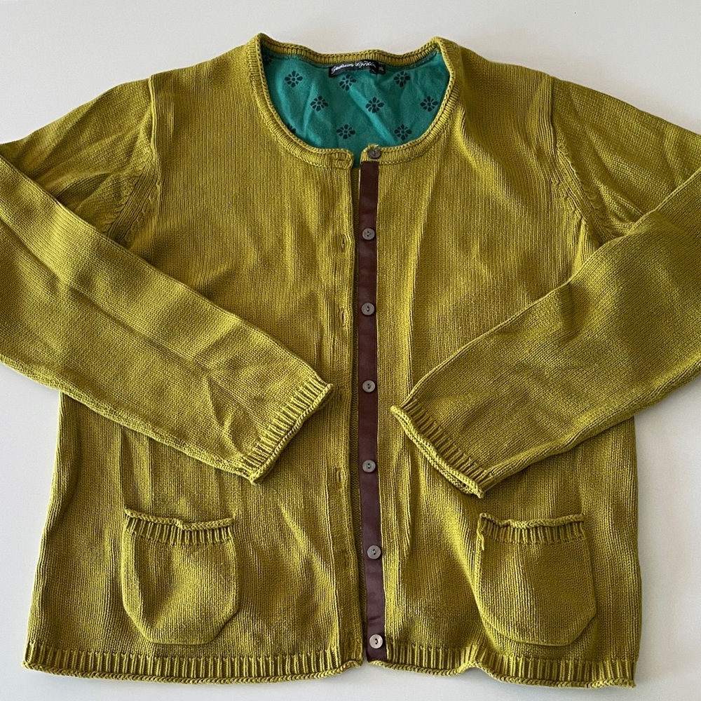 Gudrun Sjoden Olive Green Women's Button-Front Cardigan Sweater